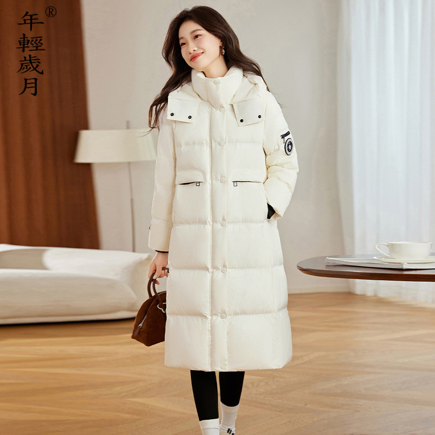 羽绒服女中长款2025冬高端设计感小众长款过膝加厚保暖白鸭绒外套
