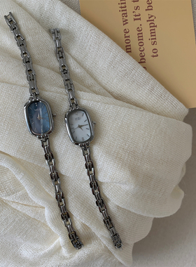 MIDI椭圆形贝母面小众设计感细手链式手表女ins风轻奢精致石英表