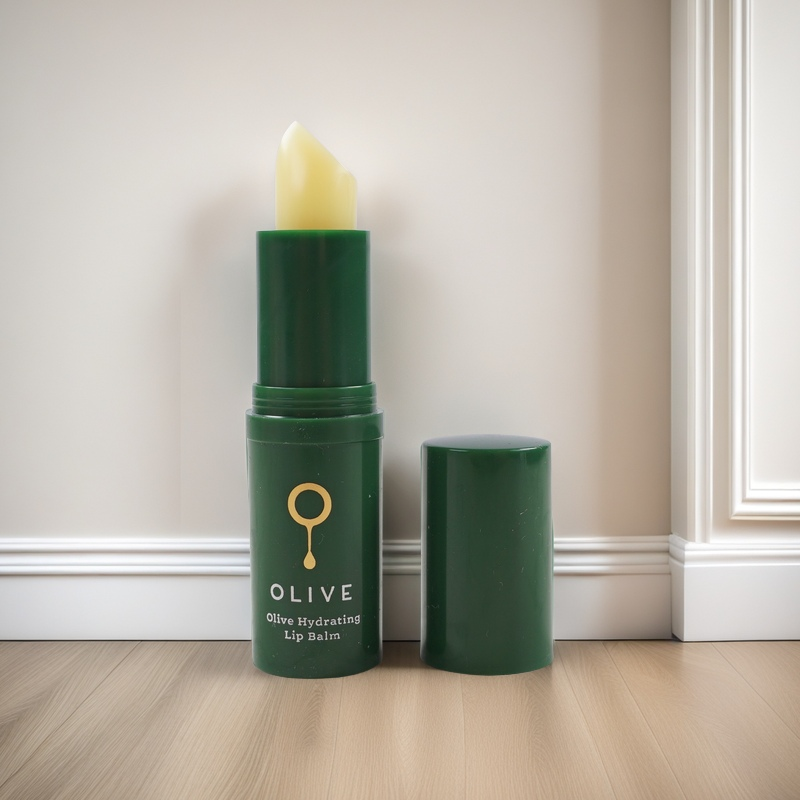 屈臣氏橄榄保湿润唇膏无香料