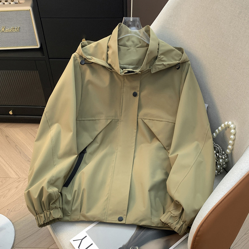 妈妈装休闲防风薄款冲锋衣外套女图片
