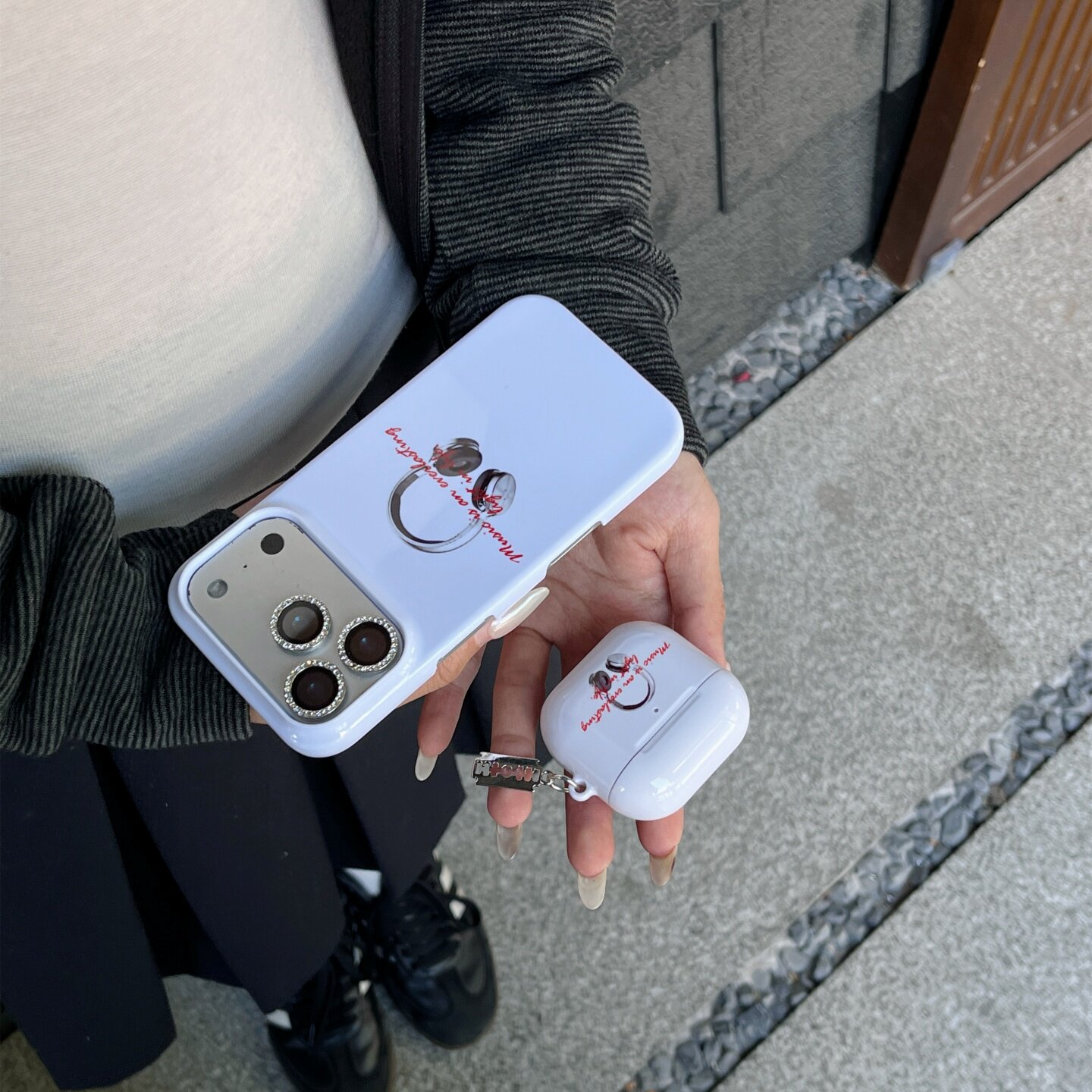 耳机适用于华为Mate70pro光面菲林半包硬壳手机壳MATE80/mate50/p80/mate60pro/mate40/p60/pura70小众防摔壳