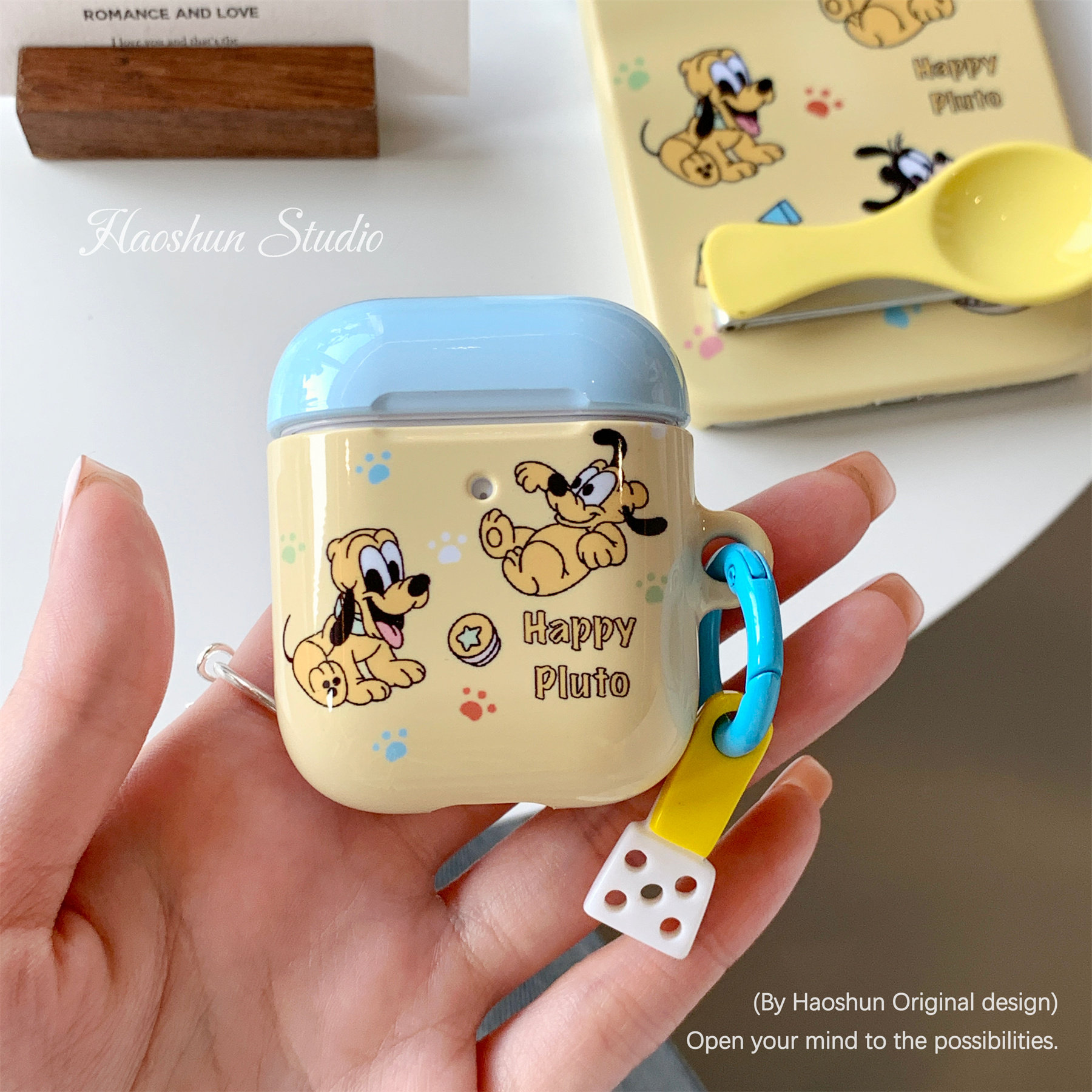 奶黄高飞适用于Airpodspro3保护套AirPods4耳机套aipods2/AirPodspro2苹果airpods3小众菲林光面创意耳机壳