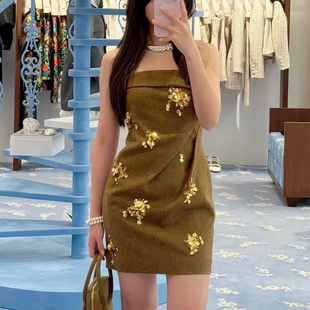 抹胸裙名媛轻奢钉珠花朵装 lisa同款 饰收腰褶皱鱼骨连衣裙 现货