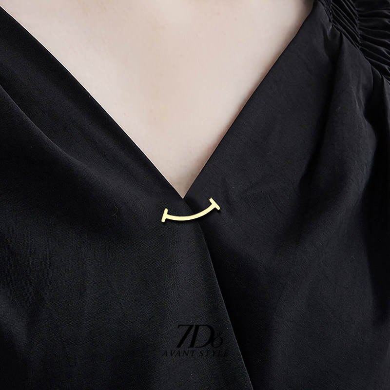 治愈微笑防走光神器别针胸针扣