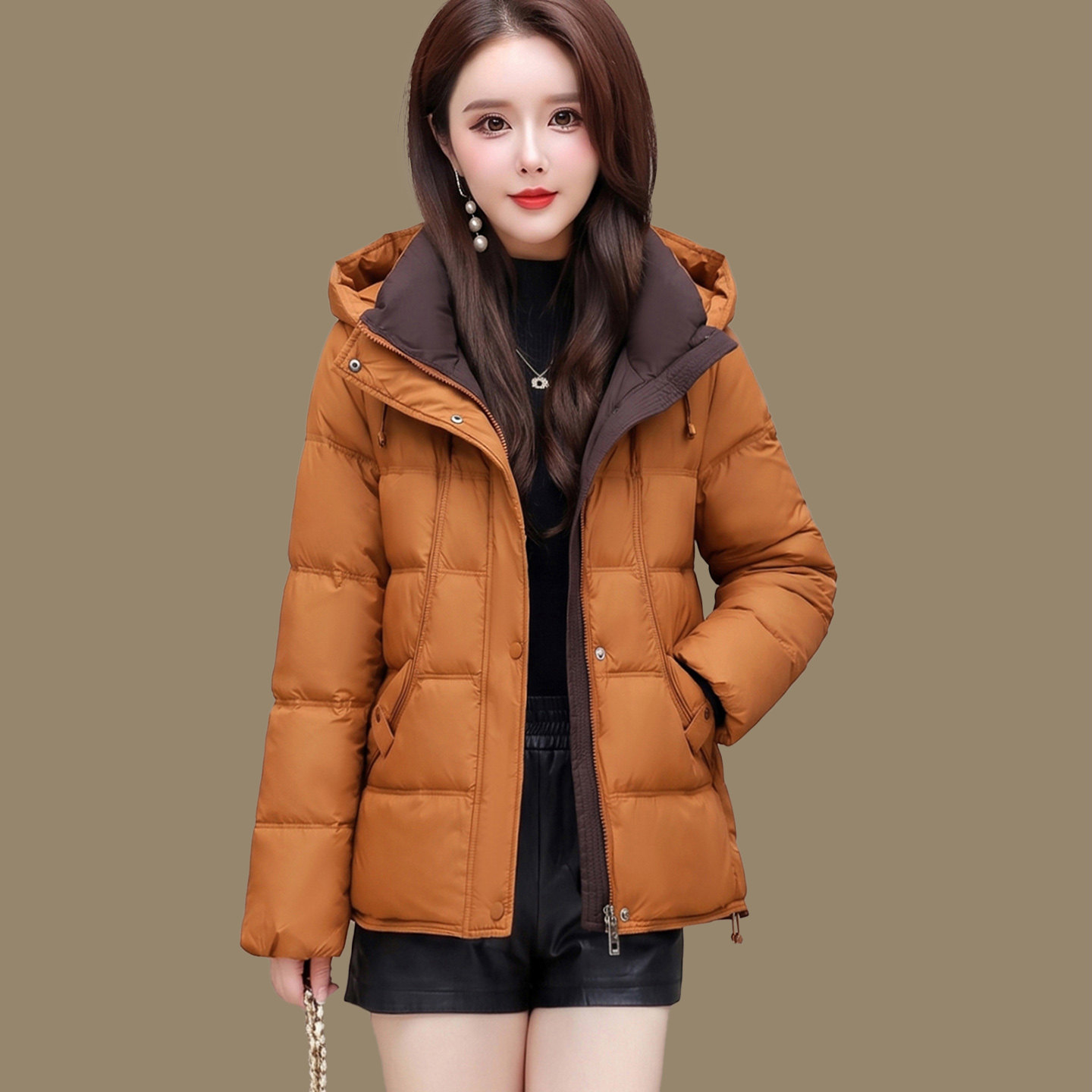 中年时尚短款羽绒服女连帽外套冬