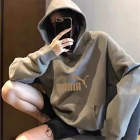 Золотая толстовка с капюшоном