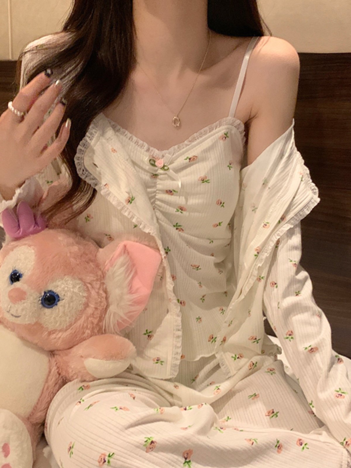 여성용 긴팔 잠옷 봄 가을 순면 2024 새로운 스타일 순정 스타일 섹시한 꽃무늬 가슴 패드가 있는 쓰리피스 슈트