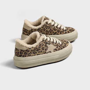 冬季 休闲超火增高板鞋 新款 百搭时尚 厚底加绒星星款