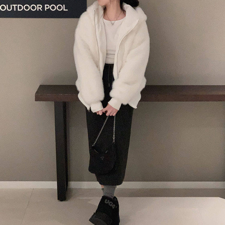 时尚起义韩国甜美2026春新仿皮草内外2穿连帽拉链外套on26012109