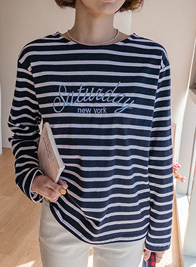 时尚起义韩国甜美2026春森女Saturday刺绣字母条纹T恤le26022407