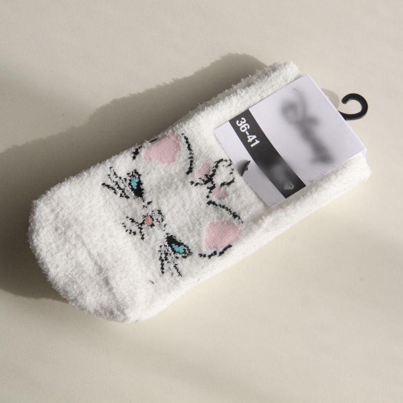猫咪口女士毛绒短袜秋冬保暖