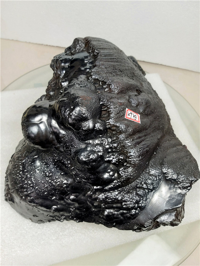 新疆黑钻定向陨石原石24公斤陨石流星石小众收藏奇石礼品