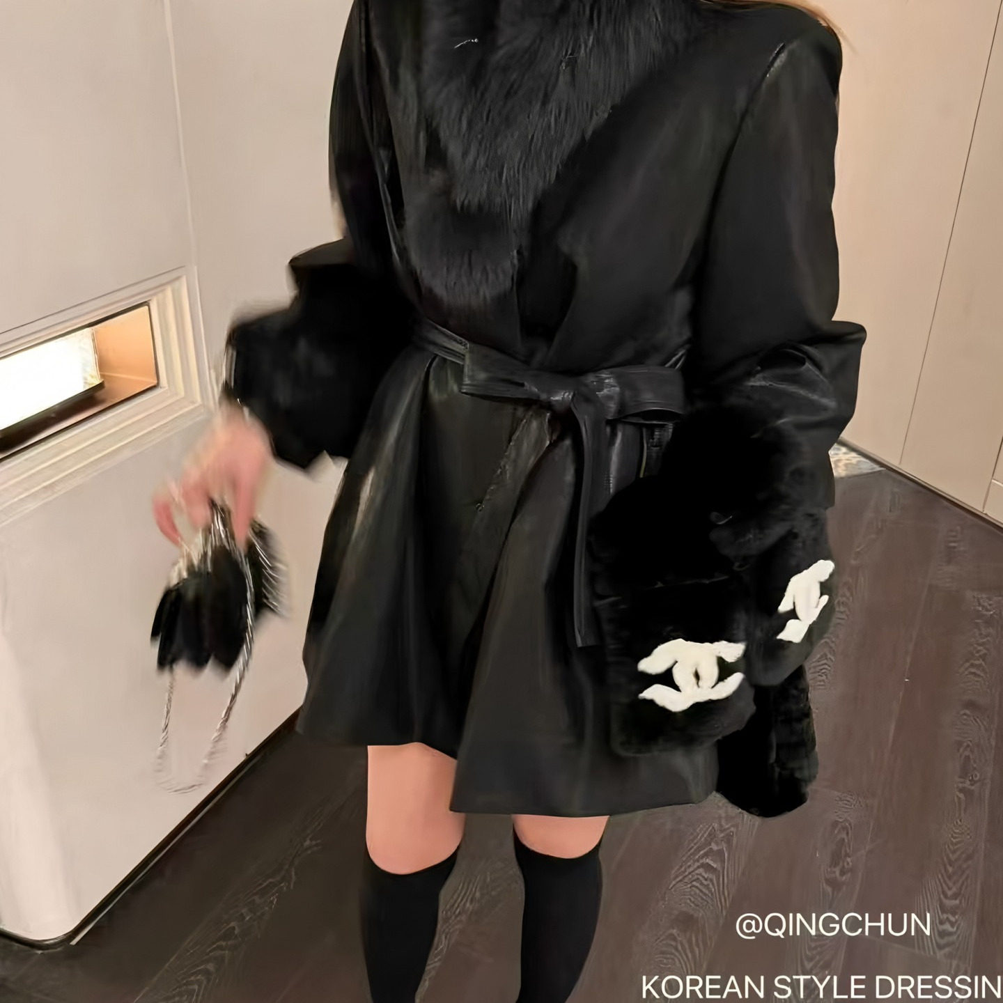 高级感羽绒内胆PU皮衣外套女冬季2025新款收腰显瘦白鸭绒机车大衣,女装/女士精品,皮衣,淘宝优惠券,粉丝福利购,淘宝优惠卷