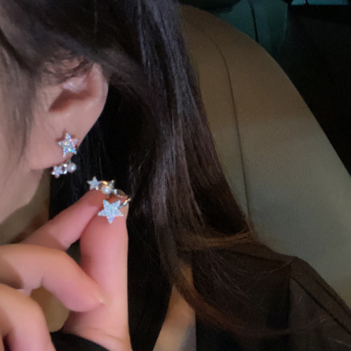珍珠星星耳钉高级感铜镶锆石耳饰