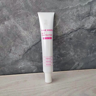 妆前隔离新能真皙镁白