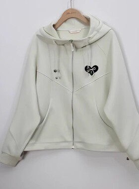 朵以2025春装新款时尚百搭连帽休闲卫衣外套小个子开衫40DC337002