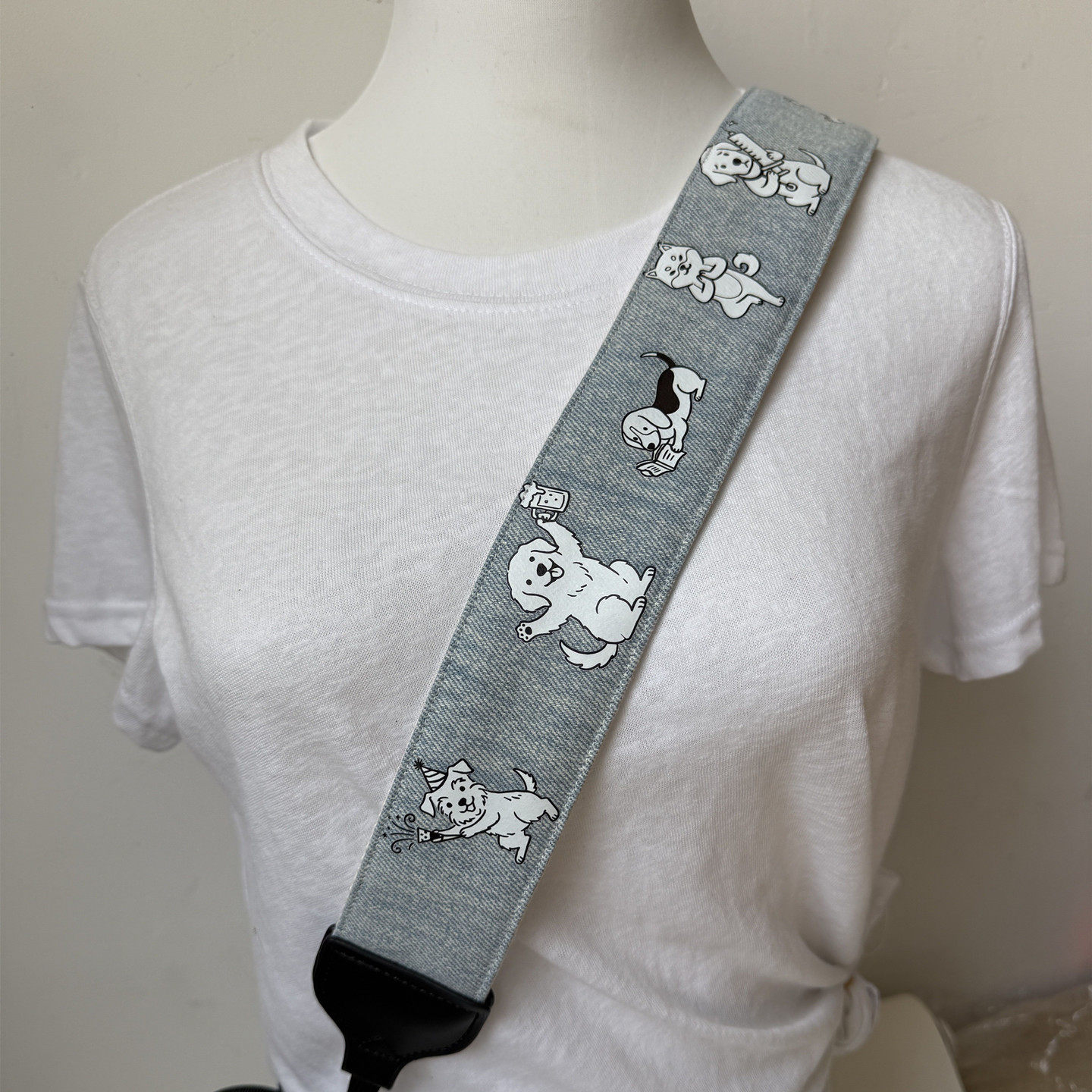 搞怪狗狗5CM加宽斜跨复古牛仔舒适缓冲通用相机背带真皮皮头