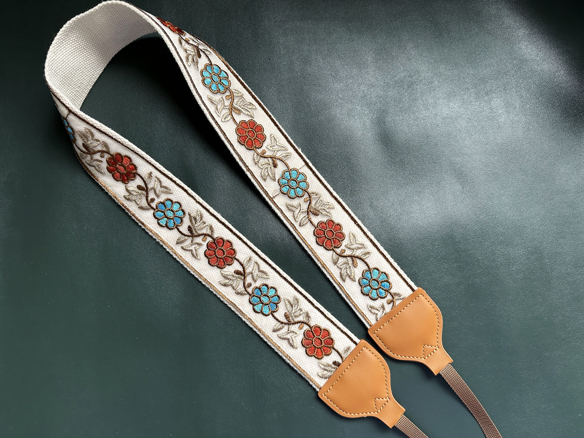 UNIKSTRAP绣花相机背带