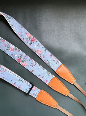 Unikstrap 原创温柔的碎花纯棉舒适可斜跨相机背带 Camera strap