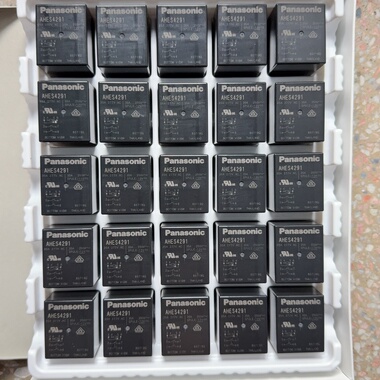 星星充电桩 AHES4291新能源电动汽车充电桩 8脚 12VDC 35A继电器