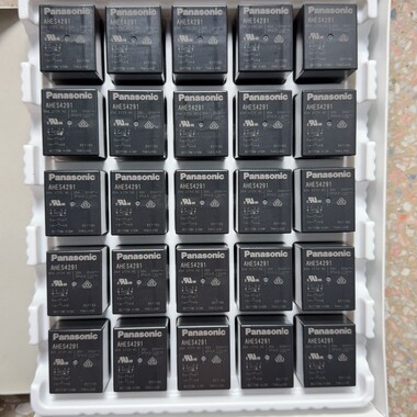 星星充电桩 AHES4291新能源电动汽车充电桩 8脚 12VDC 35A继电器