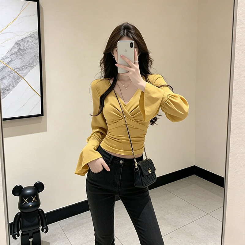 法式交叉V领喇叭长袖T恤女装2026春季设计感收腰显瘦内搭打底上衣,女装/女士精品,T恤,淘宝优惠券,粉丝福利购,淘宝优惠卷