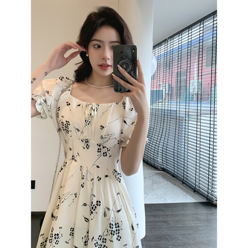 碎花连衣裙女夏季新款高级感法式胖mm显瘦初恋小个子温柔长裙