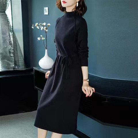 长袖连衣裙女2026秋冬新款韩版宽松中长款过膝收腰内搭打底裙