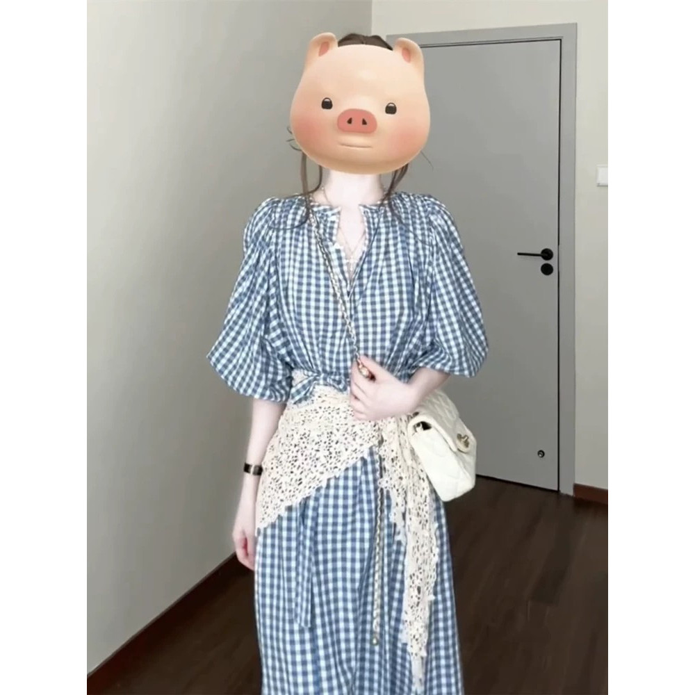 蓝色格子连衣裙女2026夏季新款今年流行爆款巨好看多巴胺掐腰裙子