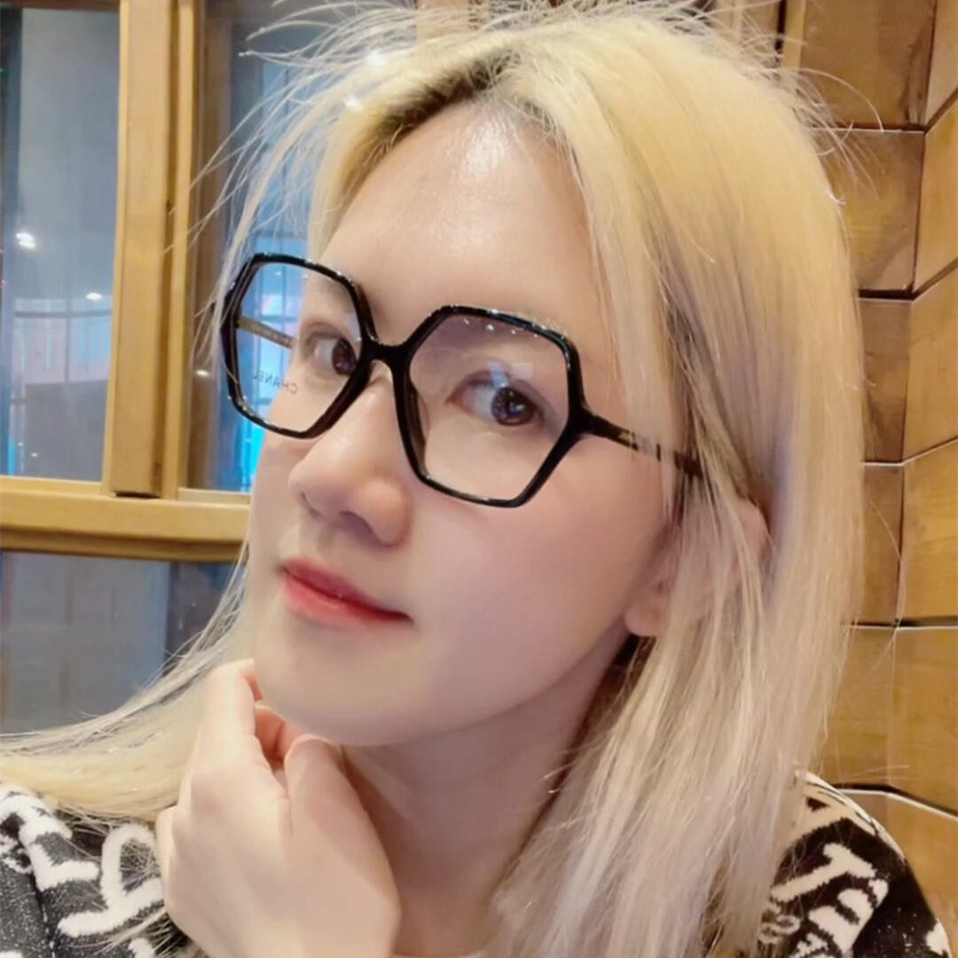 小香眼镜框女近视眼镜架男防蓝光变色镜大脸显瘦黑框素颜镜CH3447