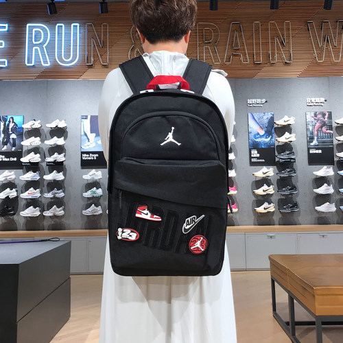 耐克AJ休闲电脑双肩背包学生书包