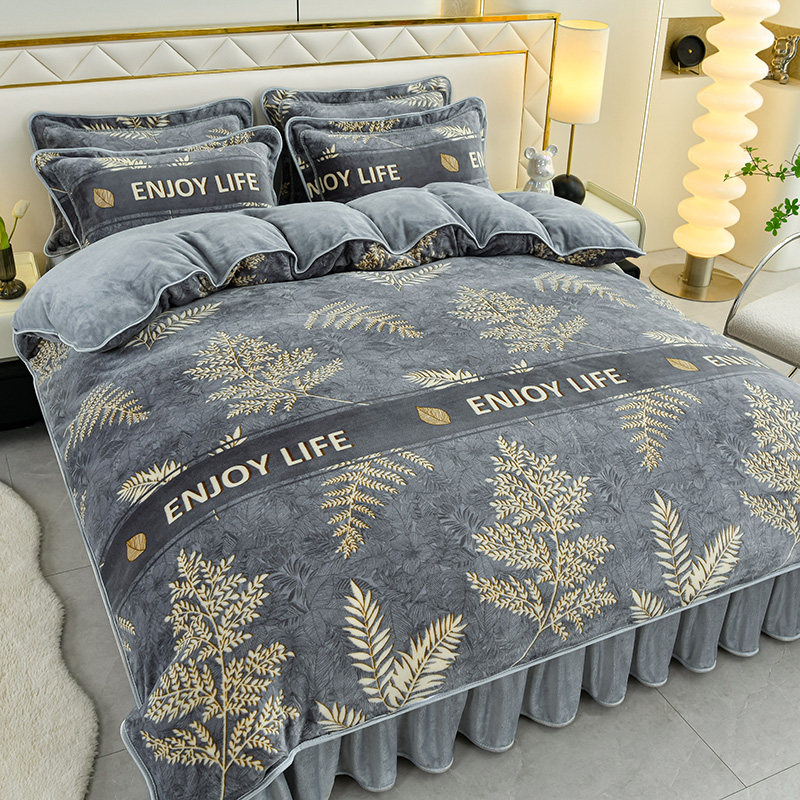 牛奶绒四件套冬季加厚珊瑚绒面法兰绒毛加绒被套床裙床上用品三4