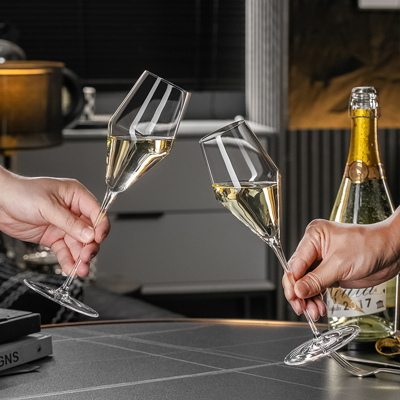 高档欧式香槟杯高颜值套装创意水晶玻璃高脚杯一对起泡酒杯礼盒,餐饮具,甜酒/香槟杯,淘宝优惠券,粉丝福利购,淘宝优惠卷