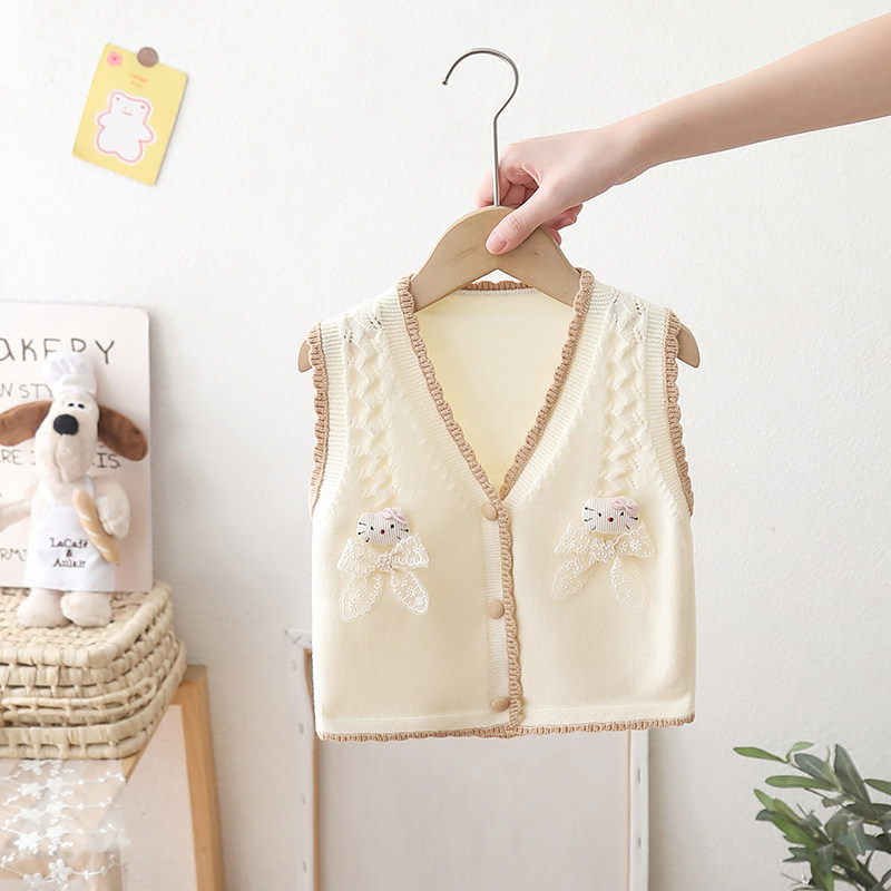 女童针织开衫马甲女新款春秋装洋气儿童卡通背心宝宝百搭上衣童装