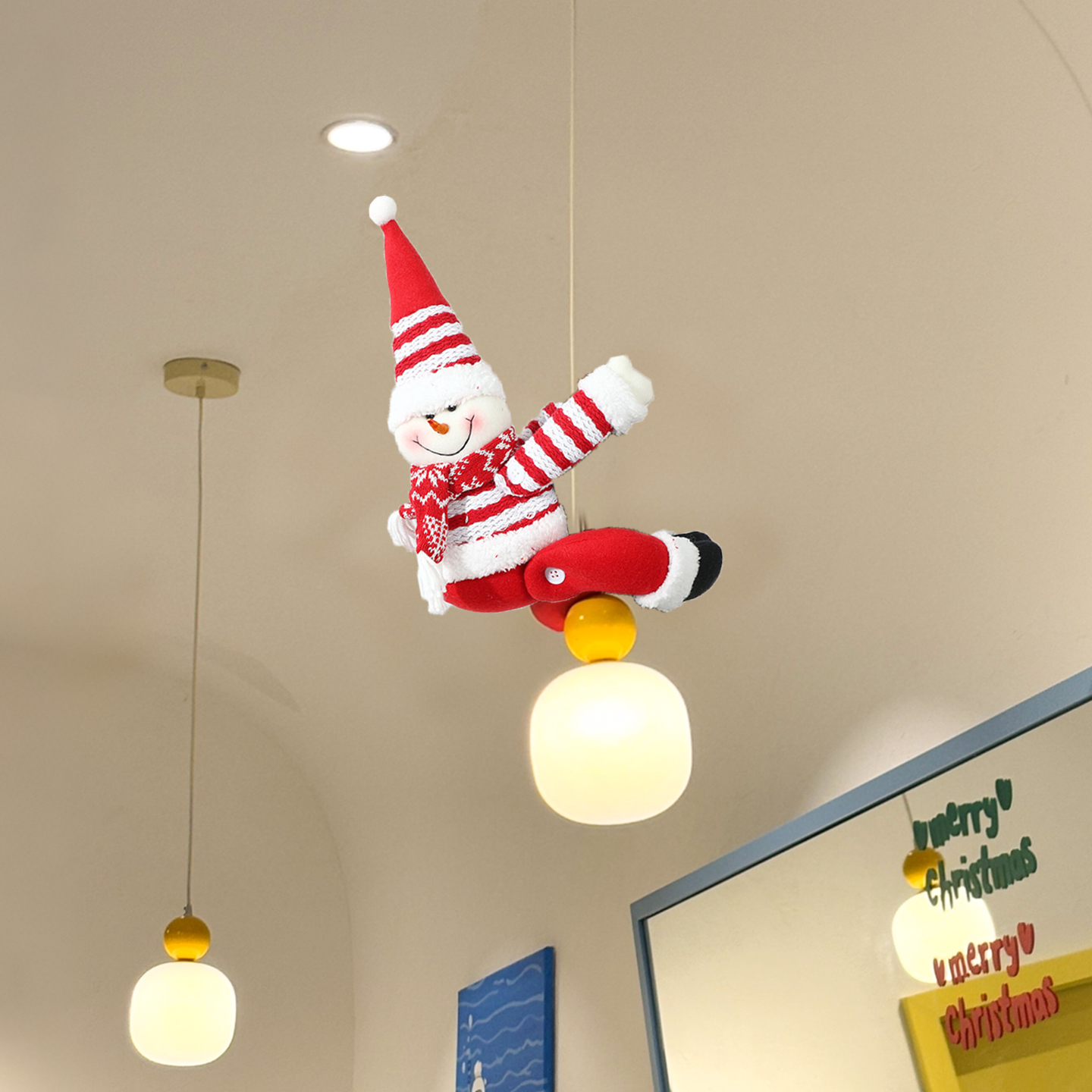 圣诞老人吊灯装饰圣诞节日氛围感场景布置客厅家居饰品遮丑窗帘扣