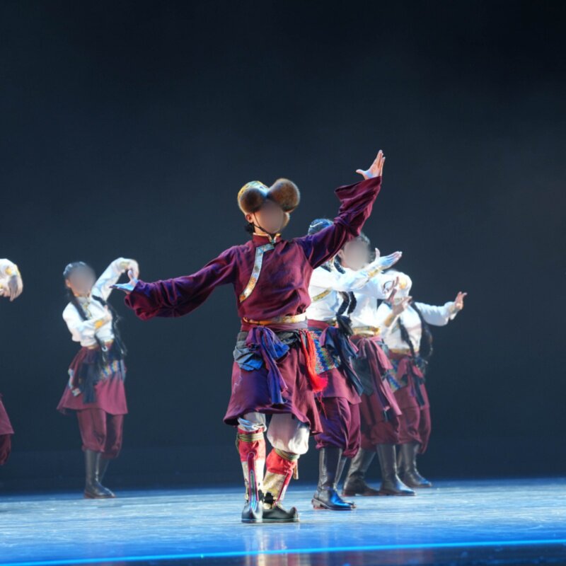 男子民族舞群舞《永不停息的脚步》同款舞蹈演出表演服专业定制