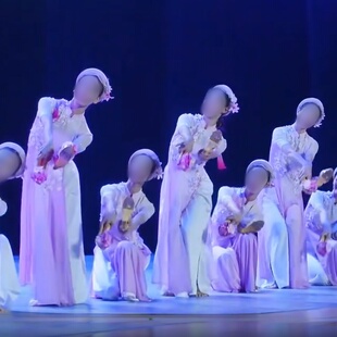 女子民族舞群舞屐响叮咚京族同款舞蹈演出表演服专业定制