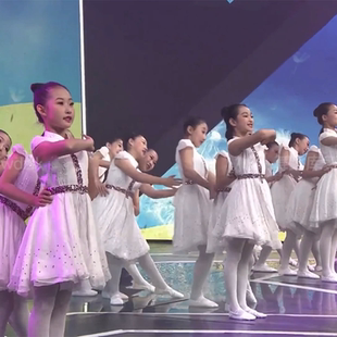 国庆《心中那抹红》儿童演出服万疆舞蹈少儿合唱亮片白色纱裙服1