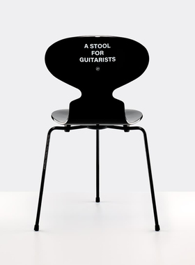 FRITZ HANSEN x FRAGMENT DESIGN藤原浩联名限定三腿ARINKO椅子