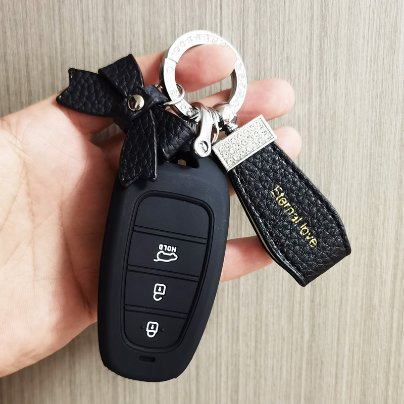 专用现代途胜钥匙套21款途胜L悦纳菲斯塔伊兰特汽车钥匙包扣男女