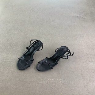 温柔风交叉细带凉鞋女2026夏季新款露趾细跟不累脚百搭女鞋