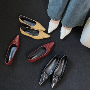 内增高法式玛丽珍鞋女尖头2026年春季新款奶奶鞋百搭通勤低跟单鞋