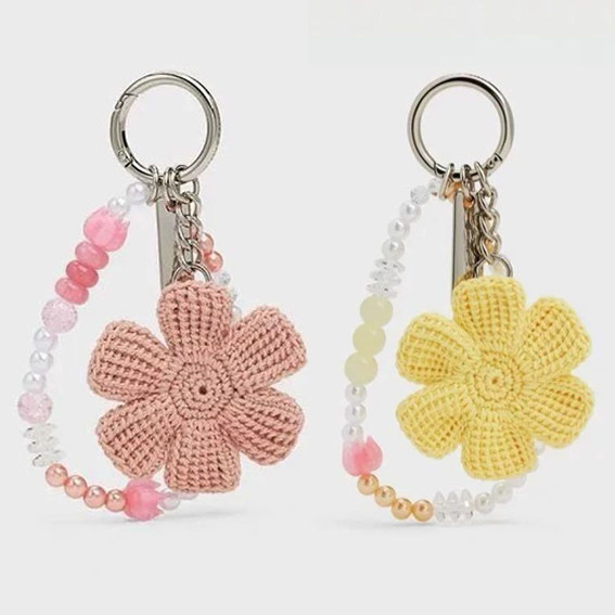 新款手工编织diy夏季钩编花朵造型珠链钥匙扣包挂件可爱挂饰