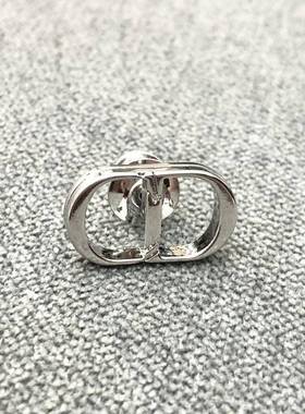 CD慈善款联名空山基胸针 镀简约西装配饰别针男女陈飞宇同款