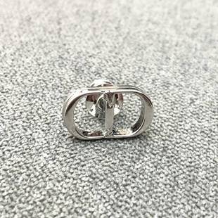 CD慈善款联名空山基胸针 镀简约西装配饰别针男女陈飞宇同款