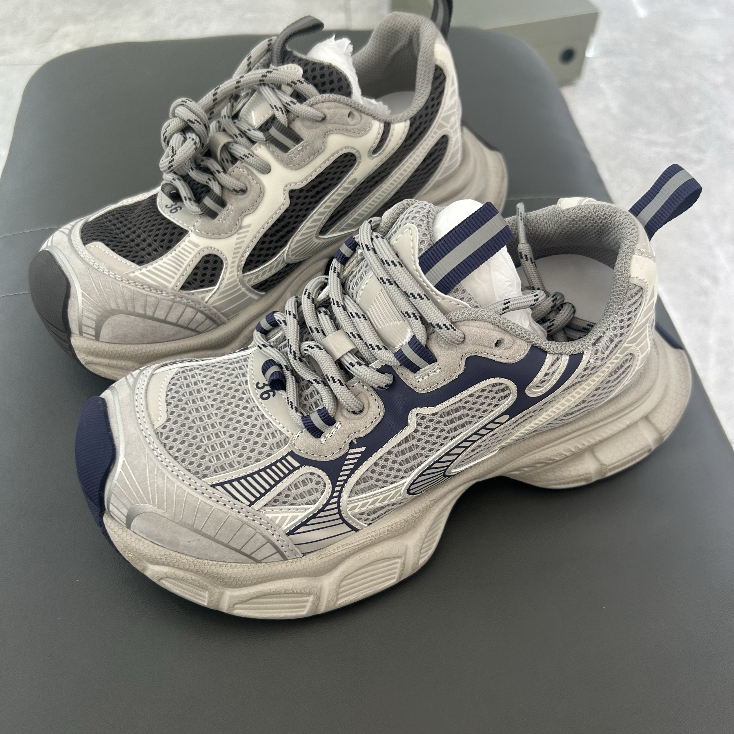 欧货2025秋新款真皮圆头系带厚底增高休闲运动鞋女老爹鞋02156-76