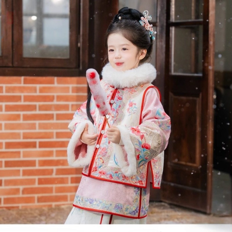 女童汉服秋冬儿童格格服改良冬款清汉加绒套装冬季古风超仙拜年服,童装/婴儿装/亲子装,汉服,淘宝优惠券,粉丝福利购,淘宝优惠卷