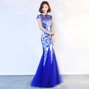 2024新款青花瓷鱼尾宴会旗袍舞台走秀旗袍主持人演出服冬季