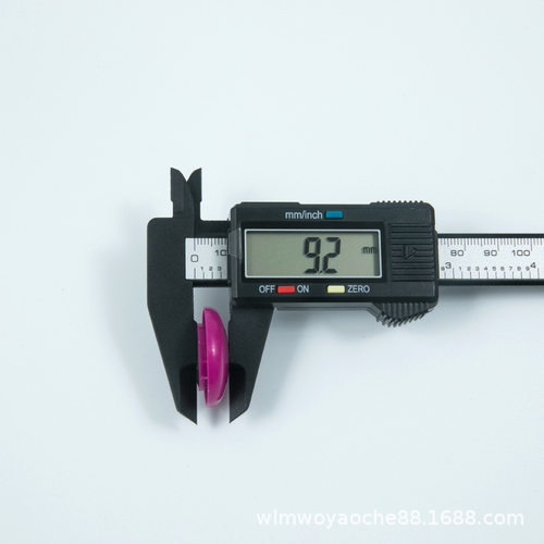 Plastic electronic digital caliper 0-150mm stationery calipe