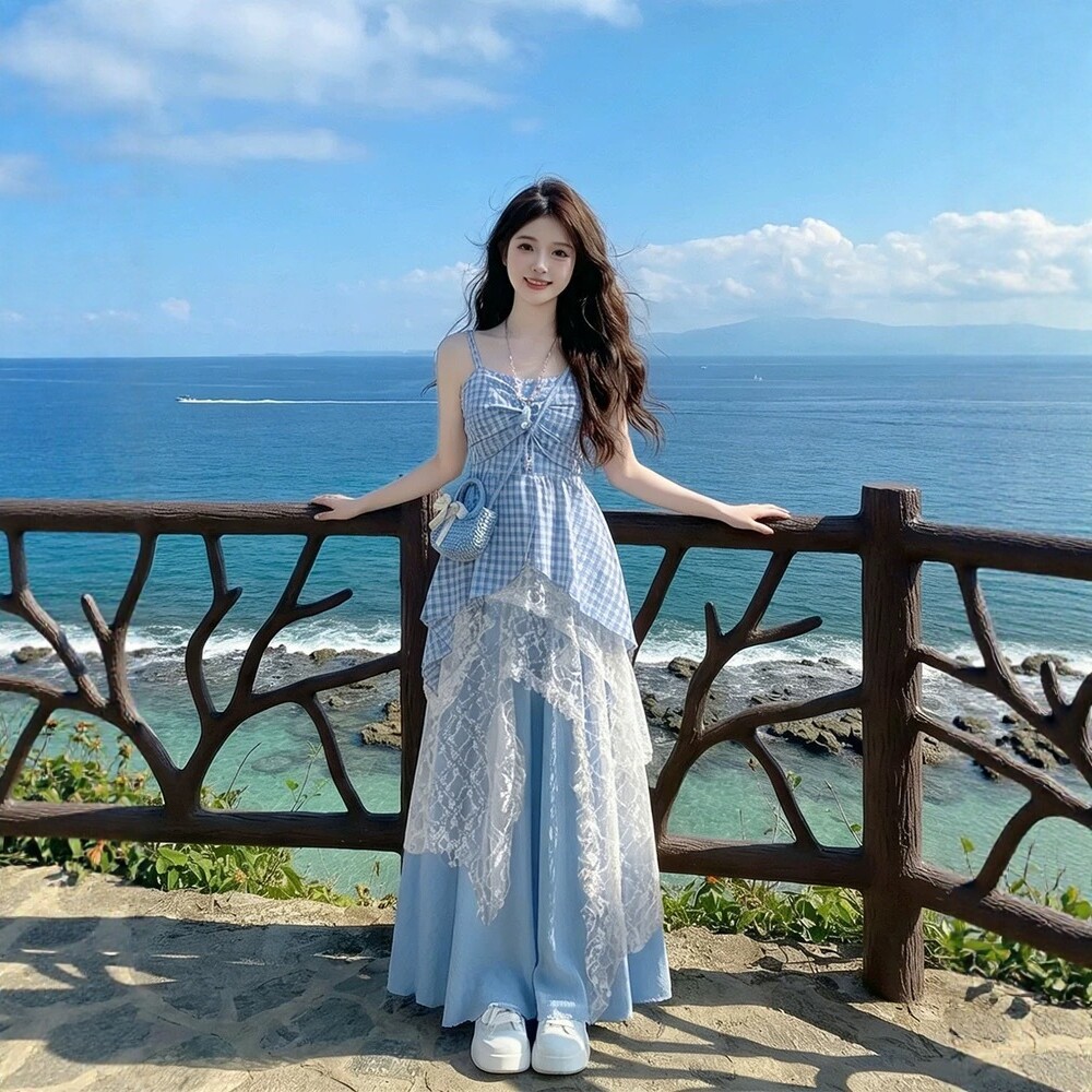 海边度假风格子吊带连衣裙套装女夏季法式蕾丝拼接长裙两件套